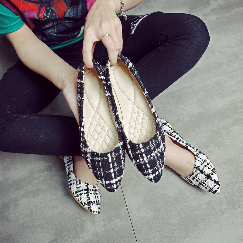 Women's soft flat casual shoes